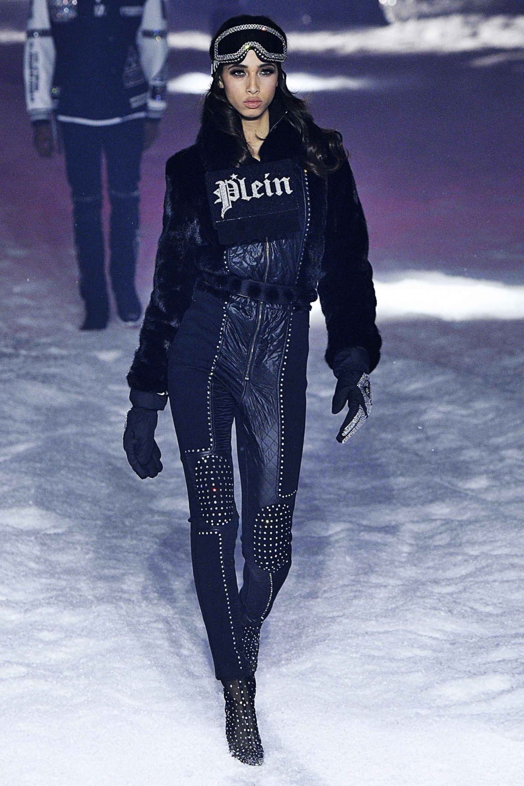 Fashion Week New York Fall/Winter 2018 look 14 from the Philipp Plein collection womenswear