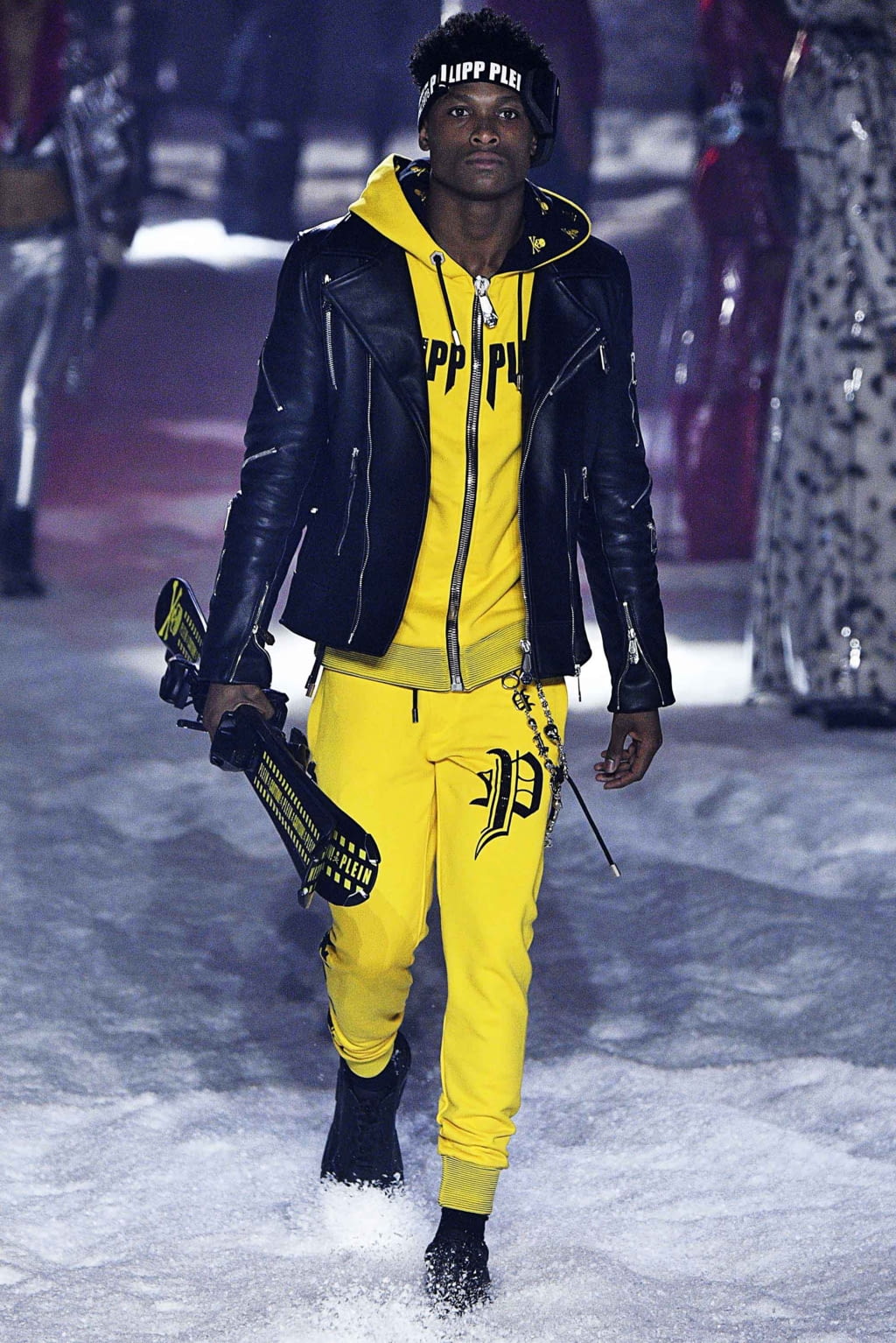 Fashion Week New York Fall/Winter 2018 look 39 from the Philipp Plein collection womenswear