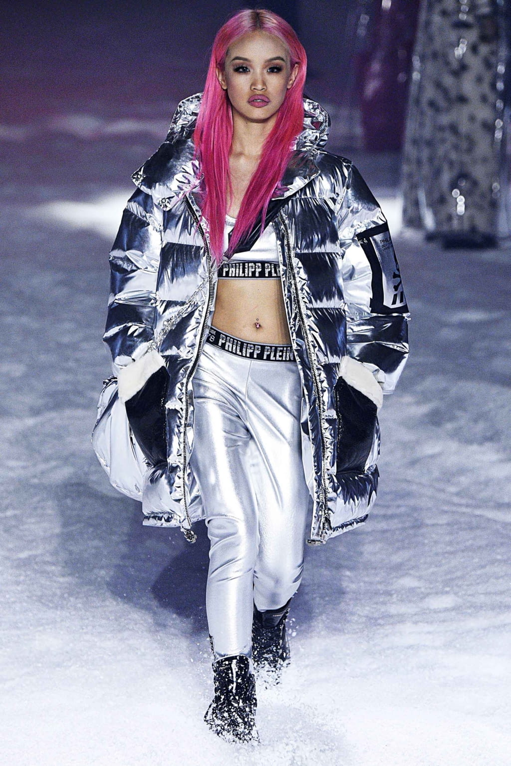Fashion Week New York Fall/Winter 2018 look 40 from the Philipp Plein collection womenswear