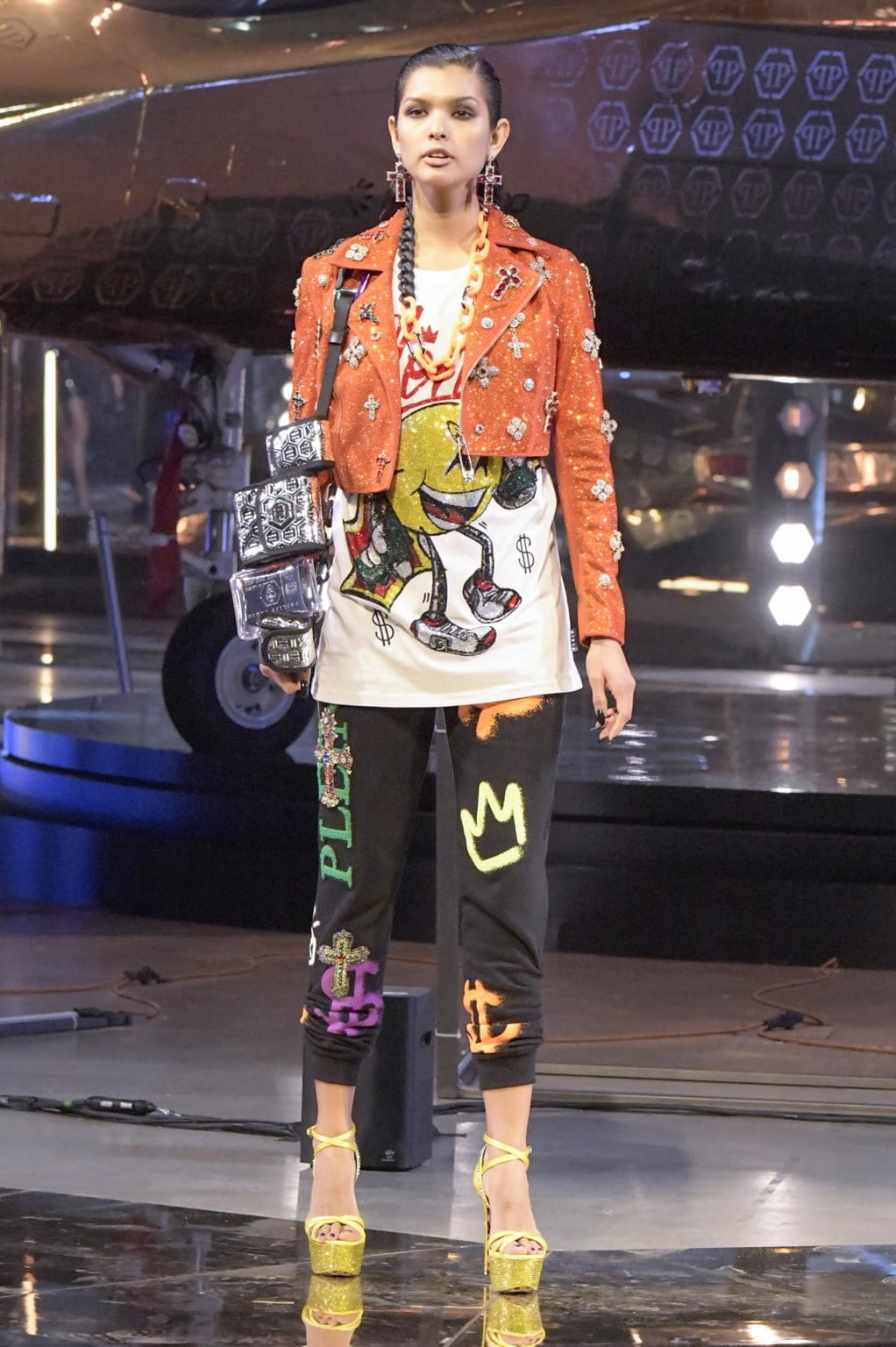 Fashion Week Milan Fall/Winter 2020 look 65 from the Philipp Plein collection 女装