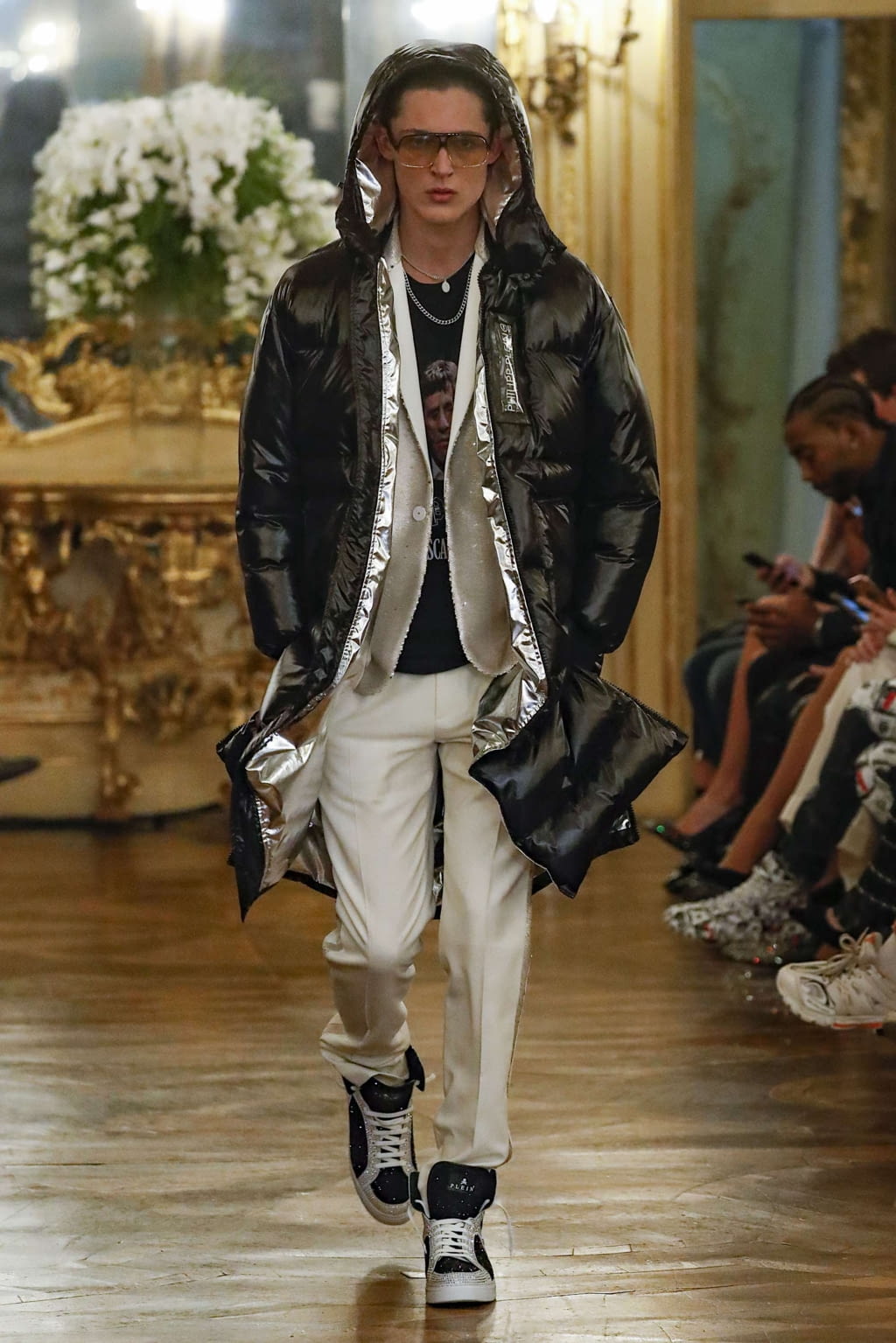 Fashion Week Milan Fall/Winter 2019 look 1 from the Philipp Plein collection menswear