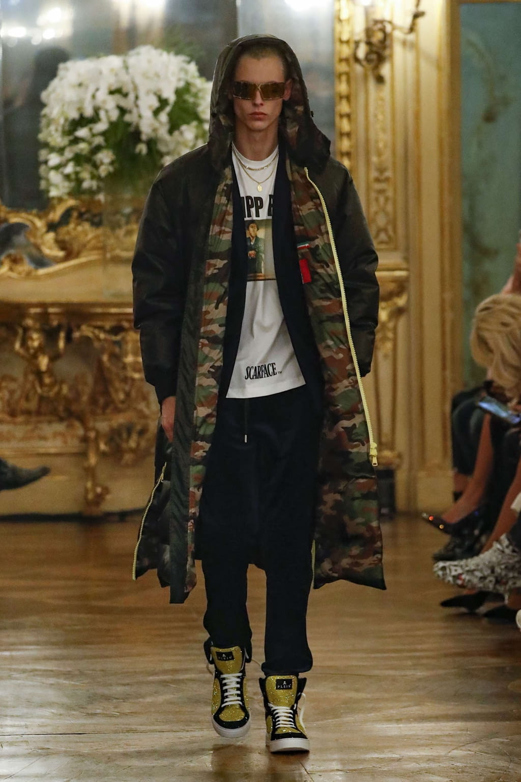 Fashion Week Milan Fall/Winter 2019 look 4 from the Philipp Plein collection 男装