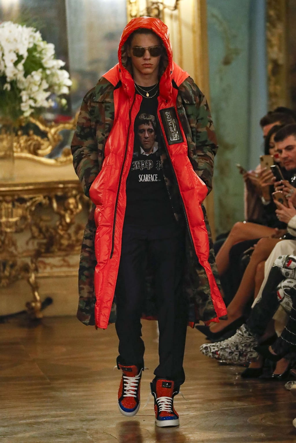 Fashion Week Milan Fall/Winter 2019 look 9 from the Philipp Plein collection 男装