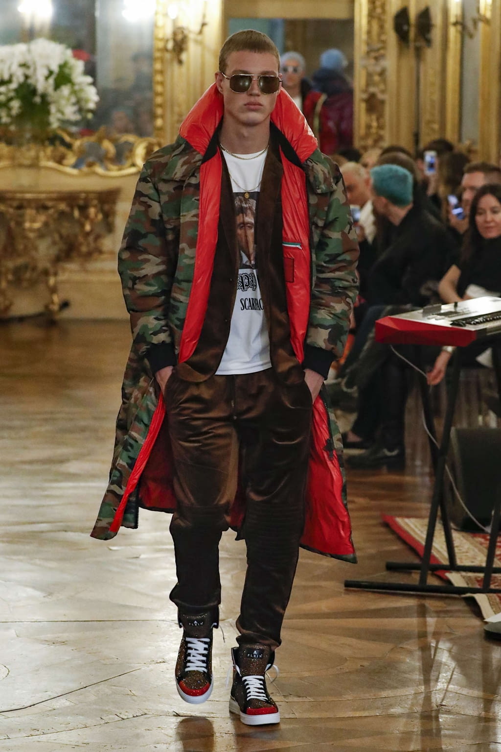 Fashion Week Milan Fall/Winter 2019 look 25 from the Philipp Plein collection 男装
