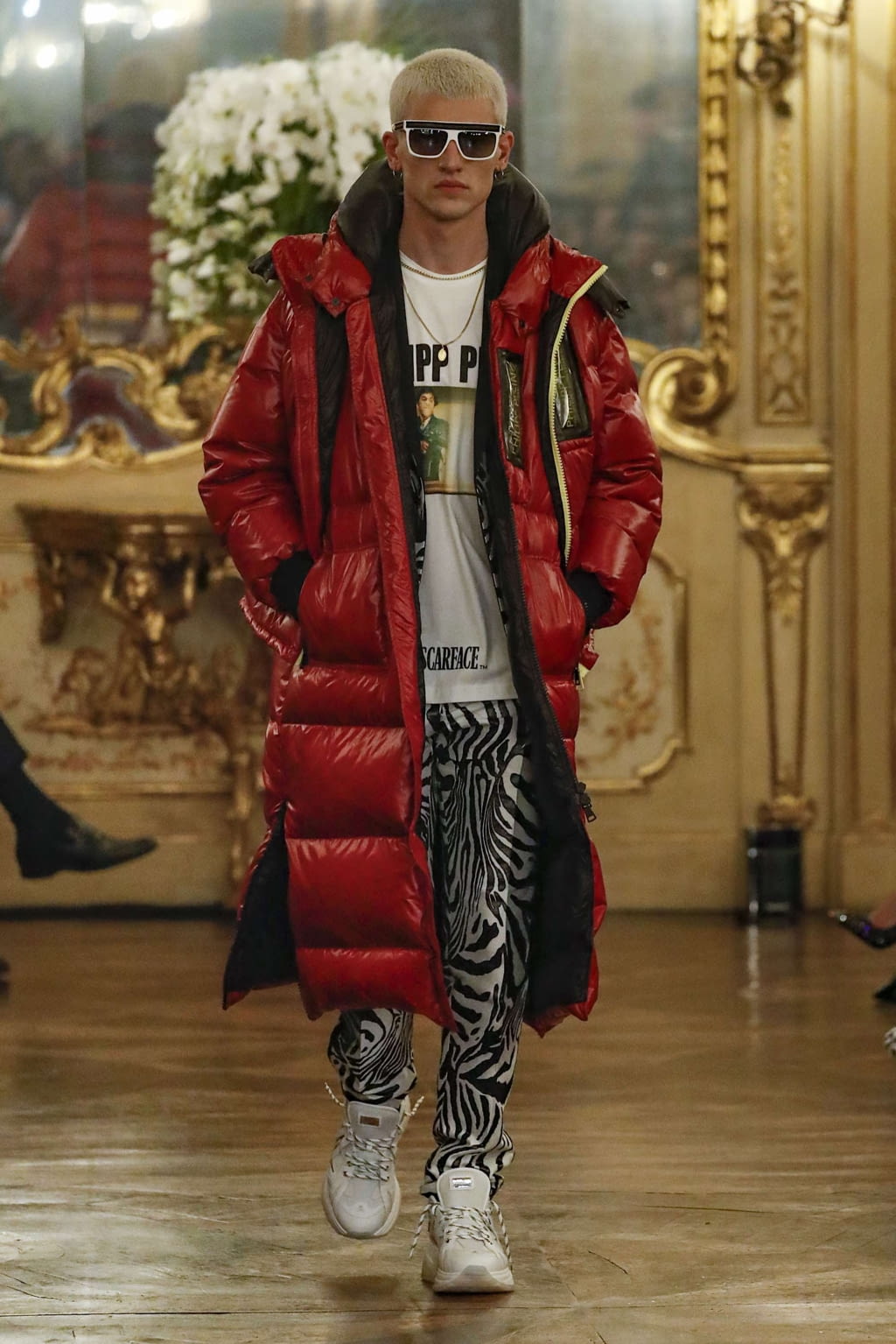 Fashion Week Milan Fall/Winter 2019 look 27 from the Philipp Plein collection 男装