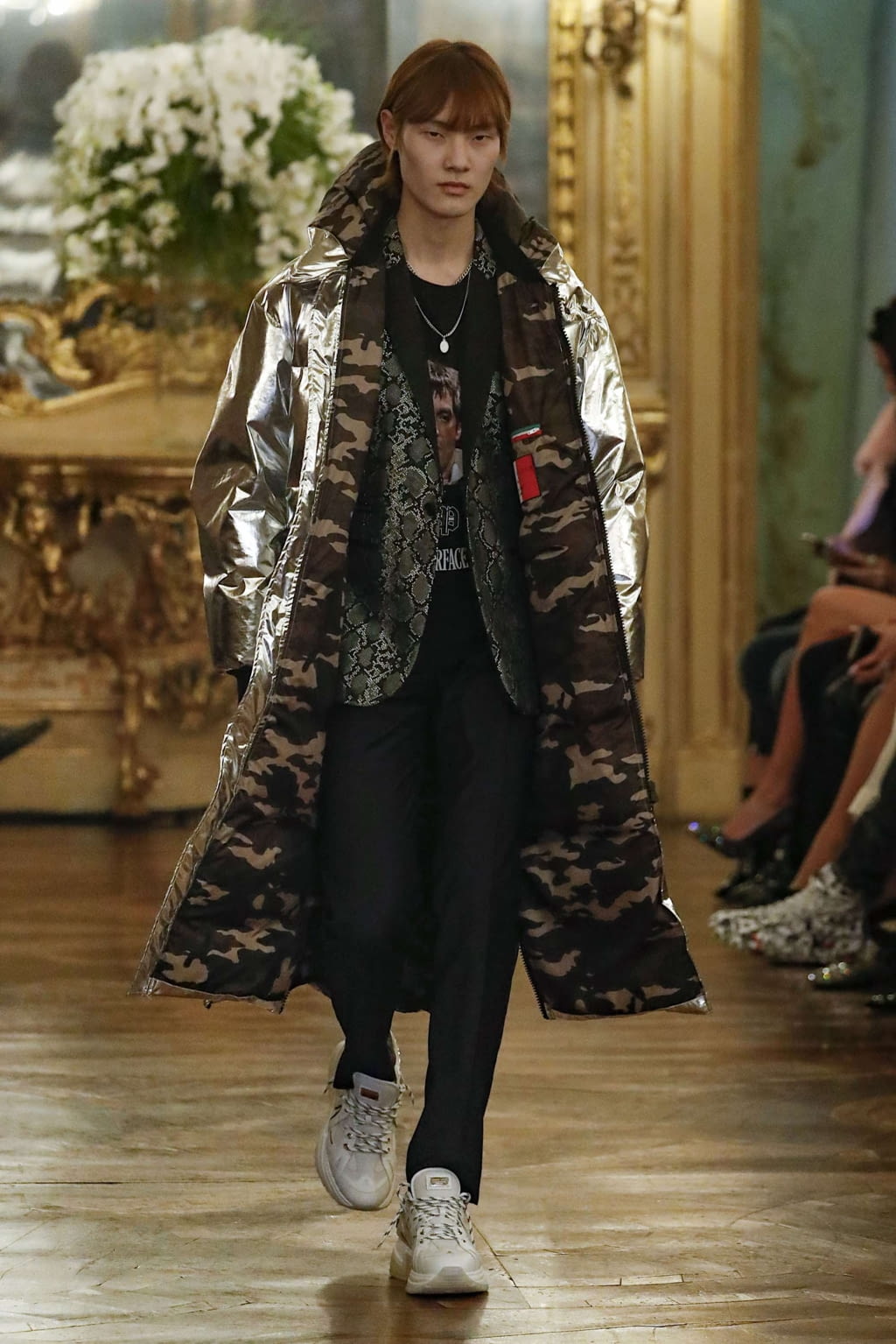 Fashion Week Milan Fall/Winter 2019 look 29 from the Philipp Plein collection 男装