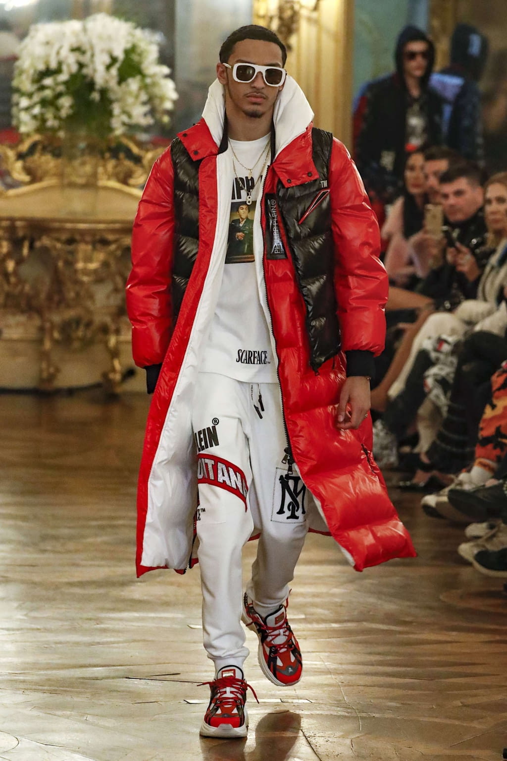 Fashion Week Milan Fall/Winter 2019 look 31 from the Philipp Plein collection menswear