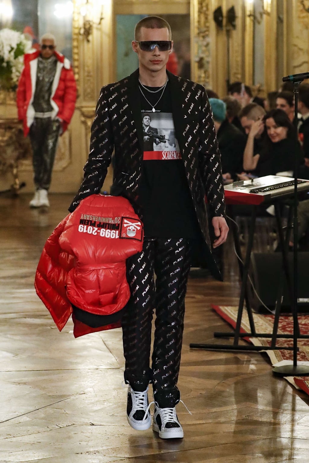 Fashion Week Milan Fall/Winter 2019 look 51 from the Philipp Plein collection 男装