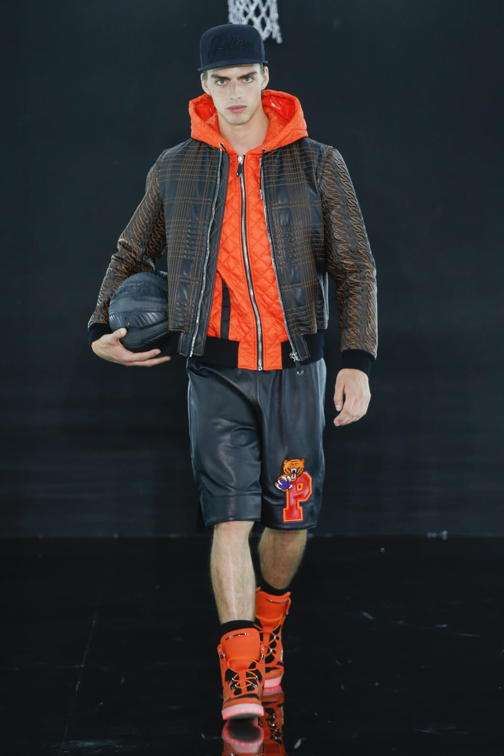 Fashion Week Milan Spring/Summer 2017 look 2 from the Philipp Plein collection menswear