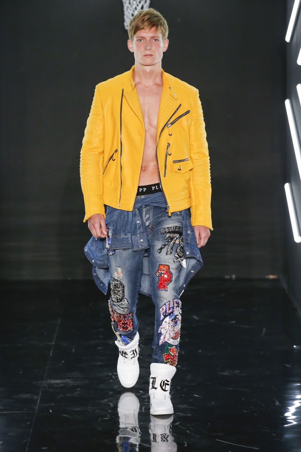 Fashion Week Milan Spring/Summer 2017 look 28 from the Philipp Plein collection menswear