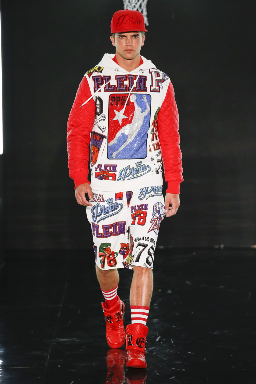 Fashion Week Milan Spring/Summer 2017 look 37 from the Philipp Plein collection 男装