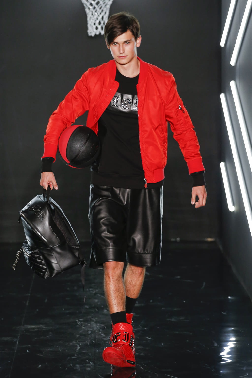 Fashion Week Milan Spring/Summer 2017 look 42 from the Philipp Plein collection 男装
