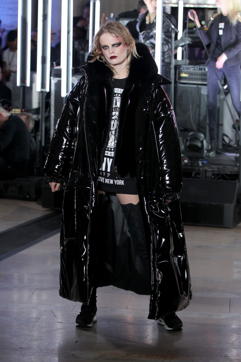 Fashion Week New York Fall/Winter 2017 look 11 from the Philipp Plein collection womenswear