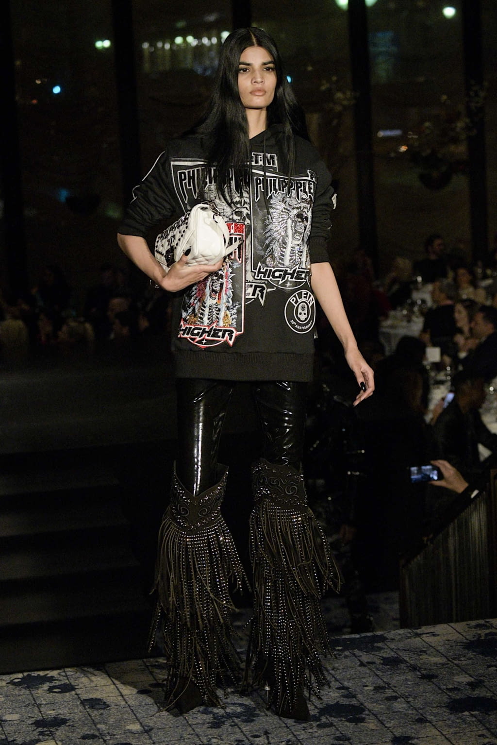 Fashion Week New York Fall/Winter 2019 look 32 from the Philipp Plein collection 女装