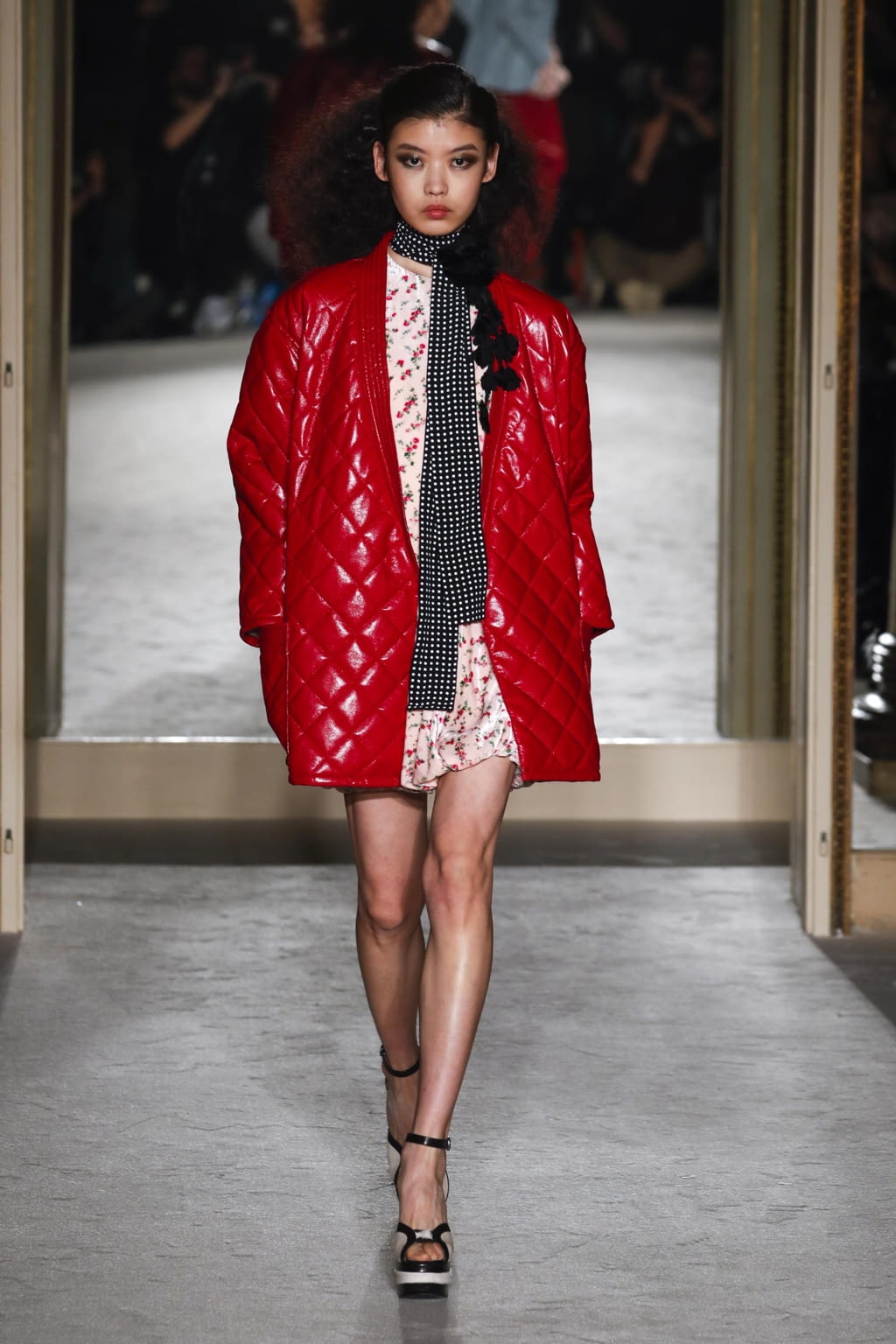 Fashion Week Milan Fall/Winter 2020 look 23 de la collection Philosophy di Lorenzo Serafini womenswear