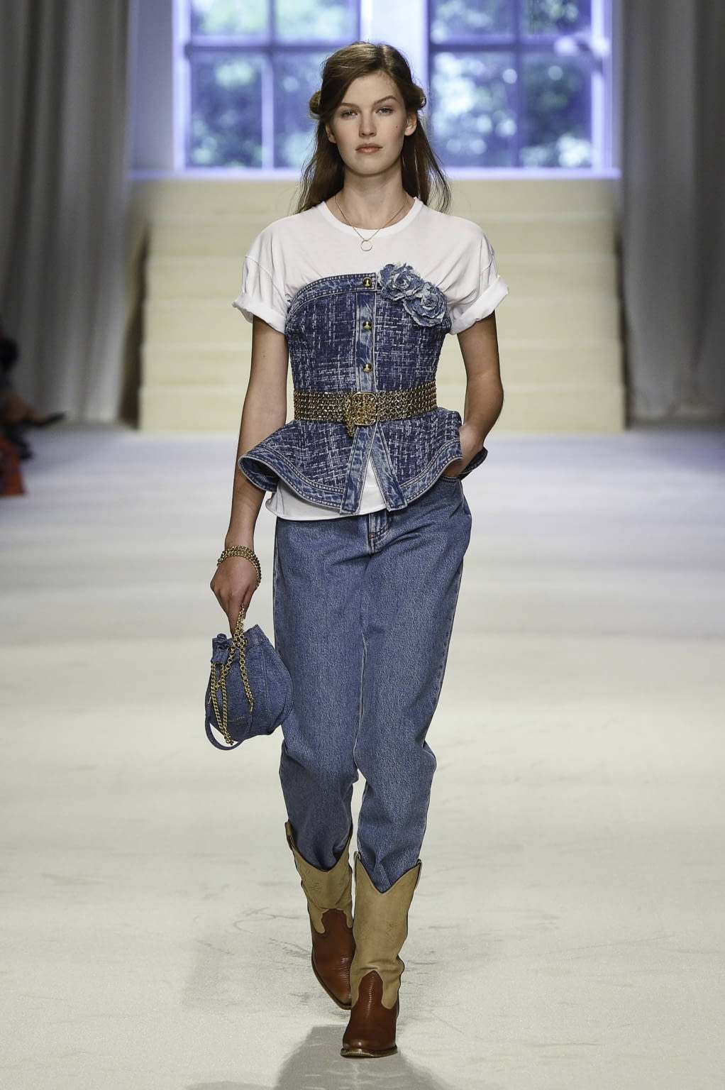 Fashion Week Milan Spring/Summer 2020 look 23 de la collection Philosophy di Lorenzo Serafini womenswear