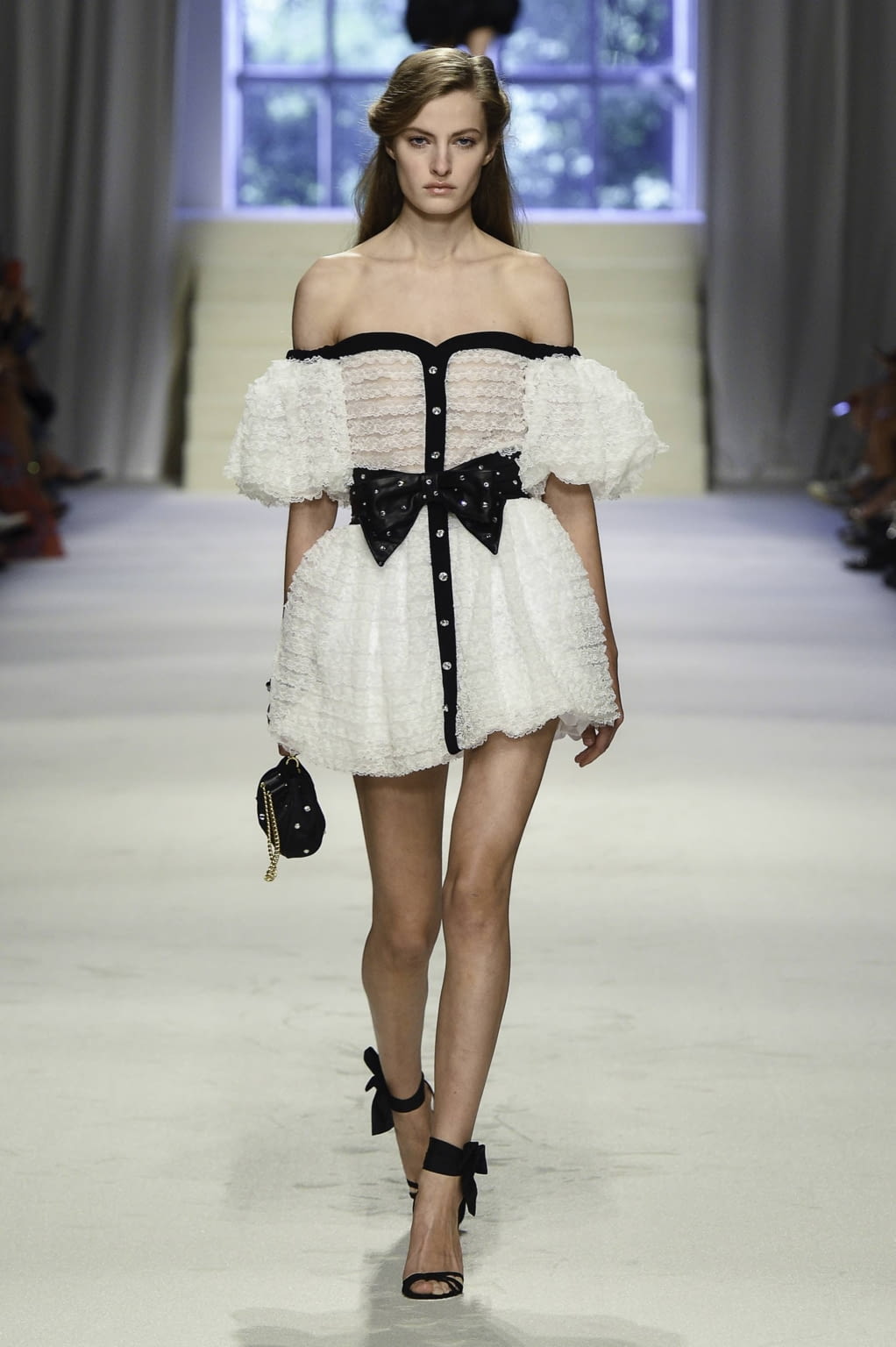 Fashion Week Milan Spring/Summer 2020 look 31 from the Philosophy di Lorenzo Serafini collection womenswear