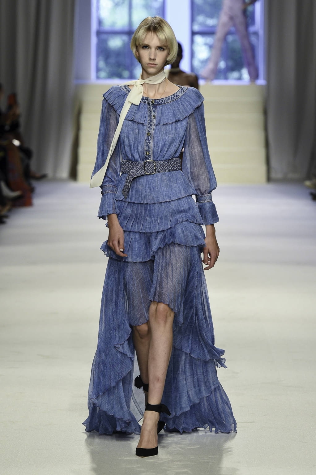 Fashion Week Milan Spring/Summer 2020 look 43 from the Philosophy di Lorenzo Serafini collection womenswear