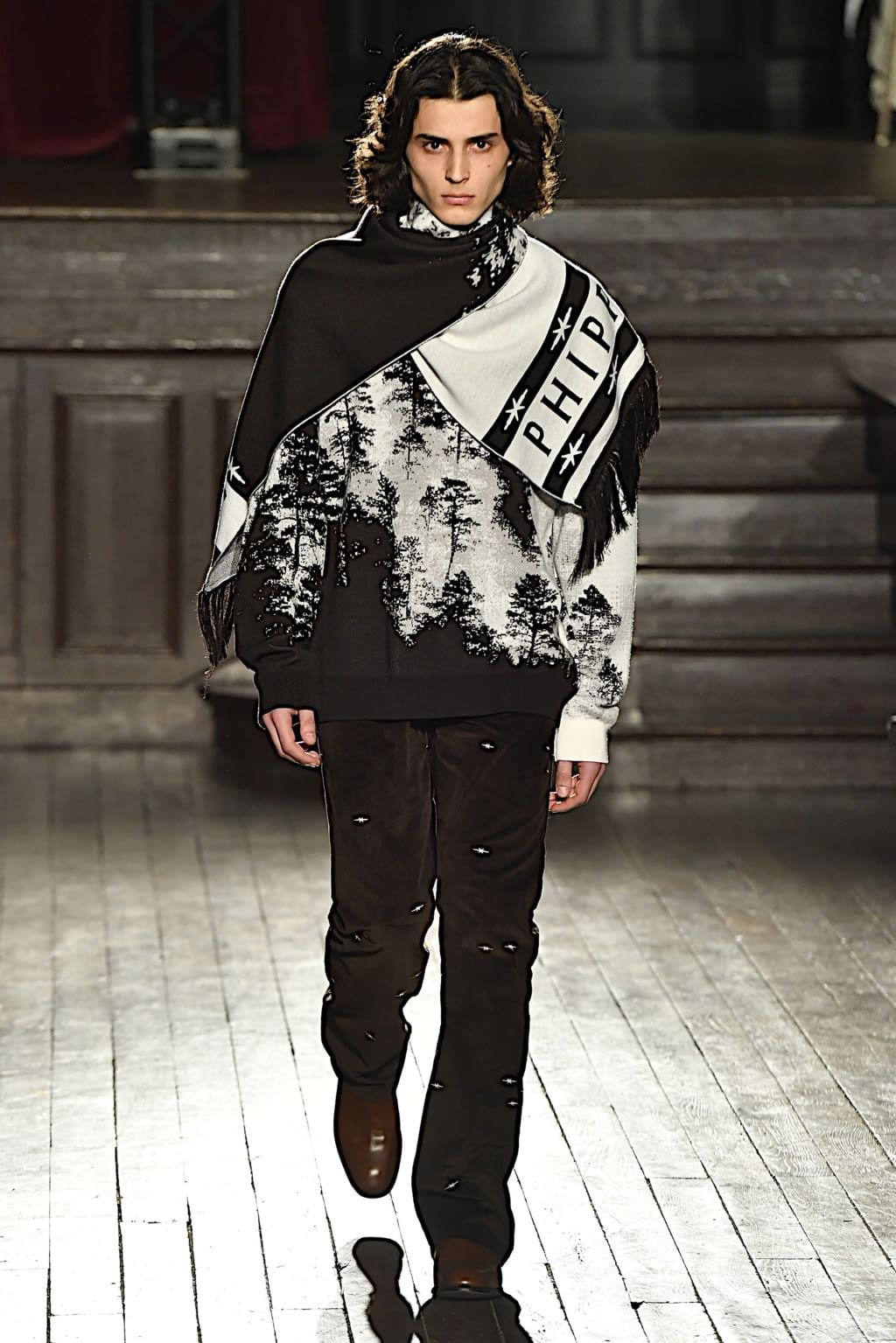 Fashion Week Paris Fall/Winter 2020 look 27 from the PHIPPS collection 男装