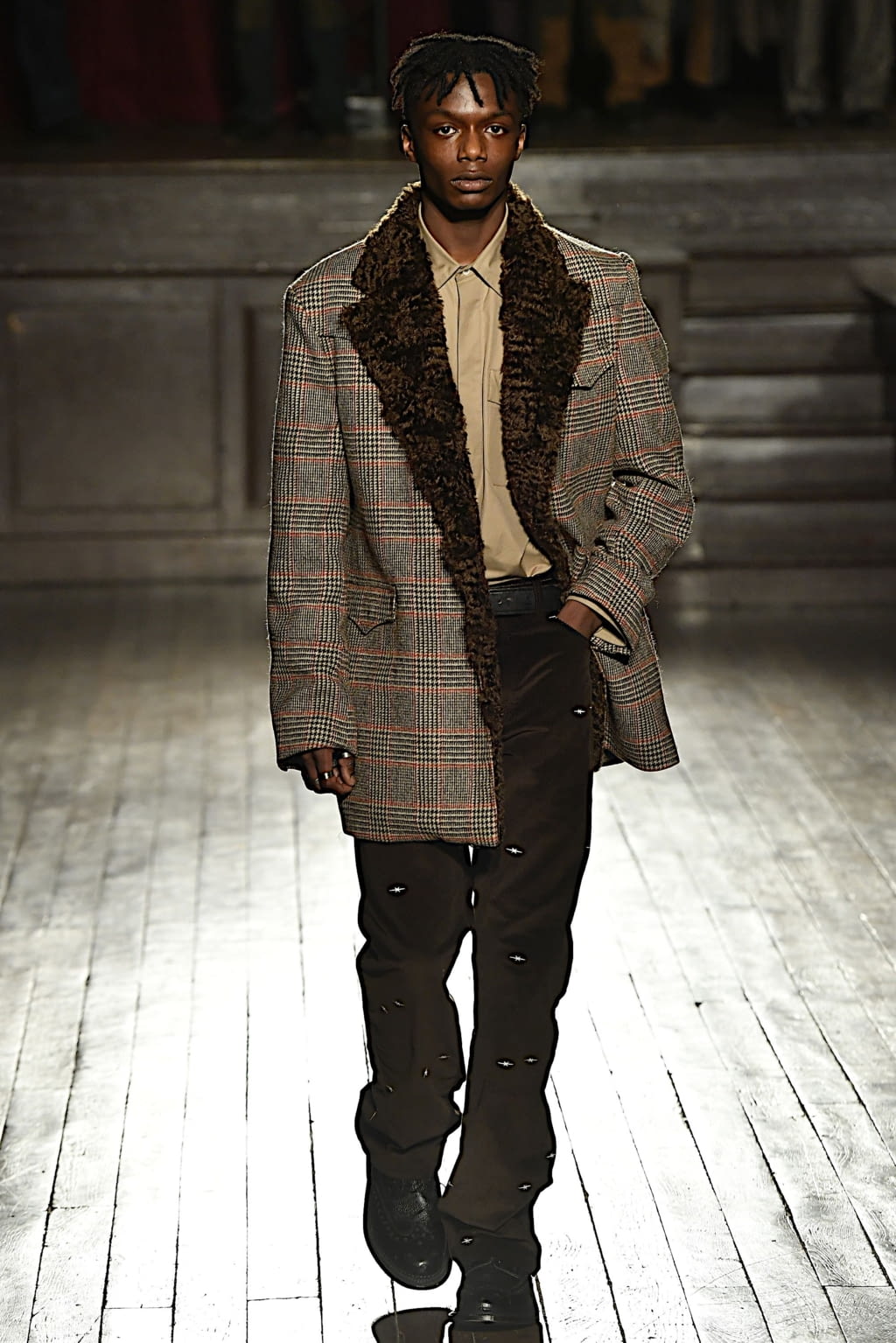 Fashion Week Paris Fall/Winter 2020 look 9 from the PHIPPS collection menswear