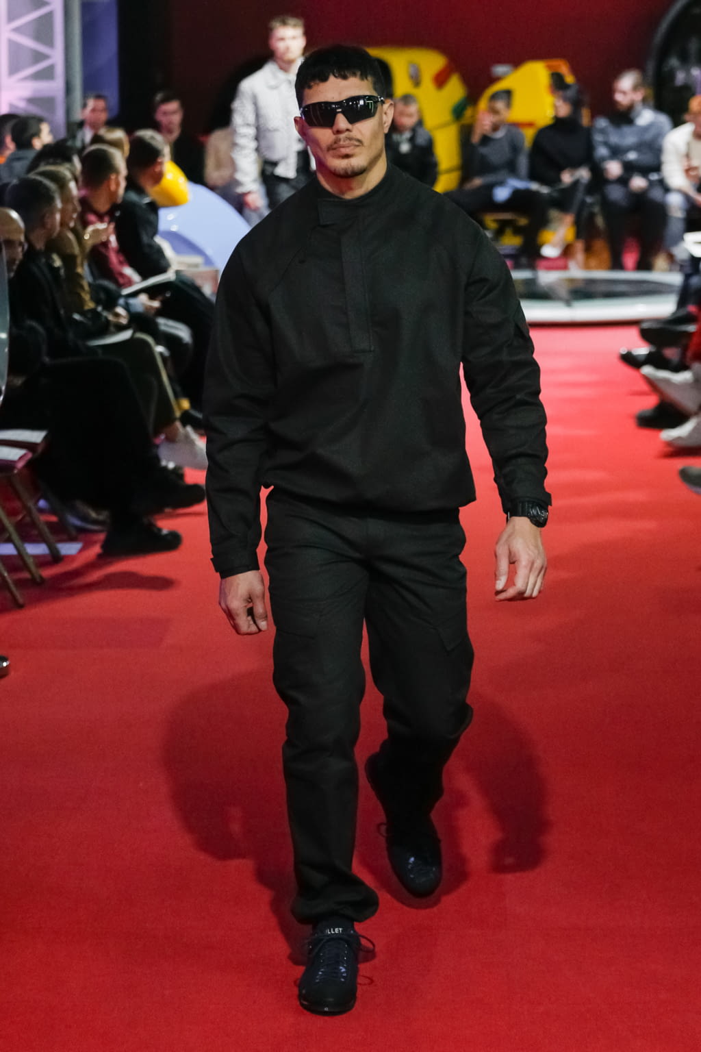 Fashion Week Paris Fall/Winter 2019 look 8 from the PHIPPS collection menswear