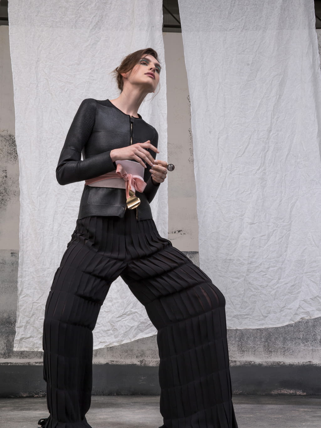Fashion Week Milan Resort 2019 look 25 from the Giorgio Armani collection womenswear
