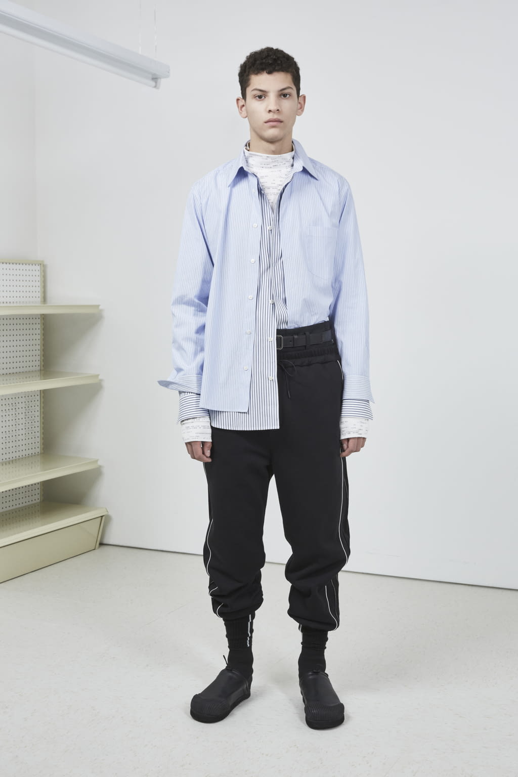 Fashion Week New York Fall/Winter 2018 look 5 from the 3.1 Phillip Lim collection menswear