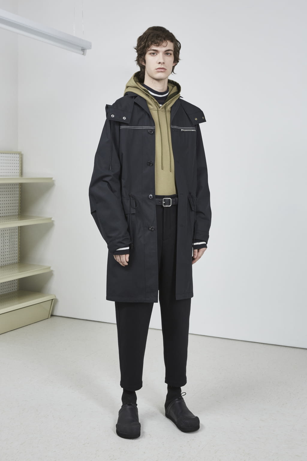 Fashion Week New York Fall/Winter 2018 look 6 from the 3.1 Phillip Lim collection menswear