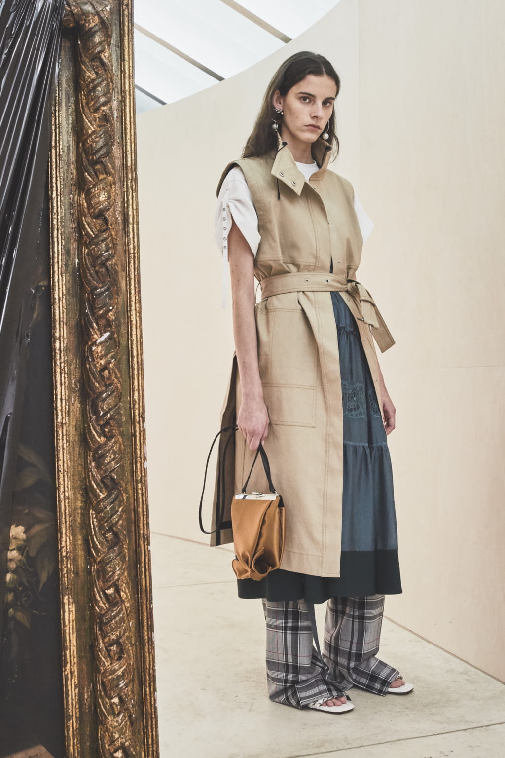 Fashion Week New York Pre-Fall 2019 look 19 from the 3.1 Phillip Lim collection womenswear