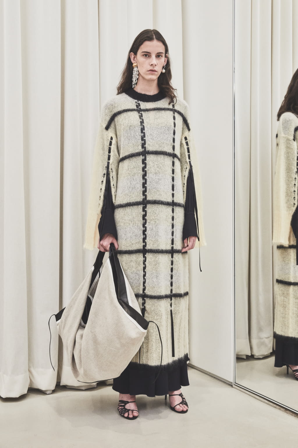 Fashion Week New York Pre-Fall 2019 look 32 from the 3.1 Phillip Lim collection womenswear