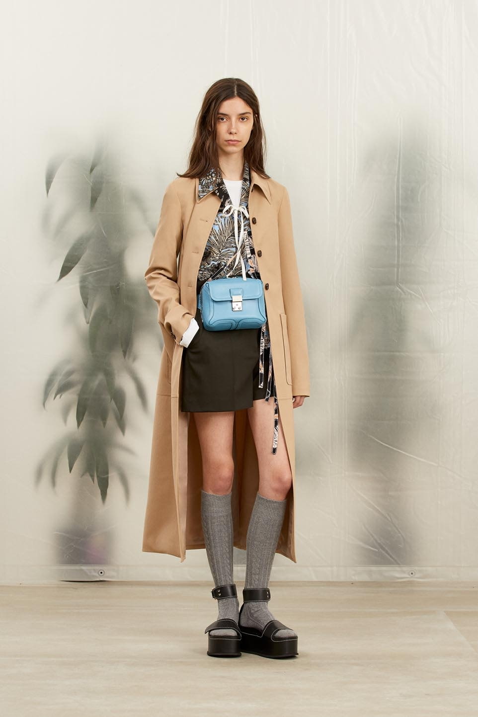 Fashion Week New York Resort 2019 look 16 from the 3.1 Phillip Lim collection 女装