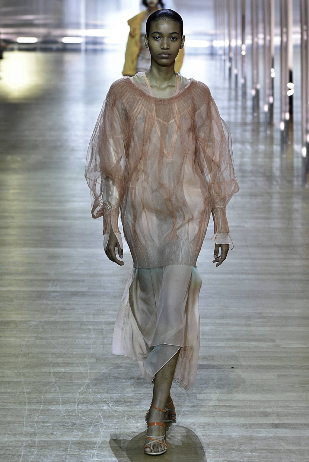 Fashion Week Paris Spring/Summer 2019 look 4 from the Poiret collection womenswear