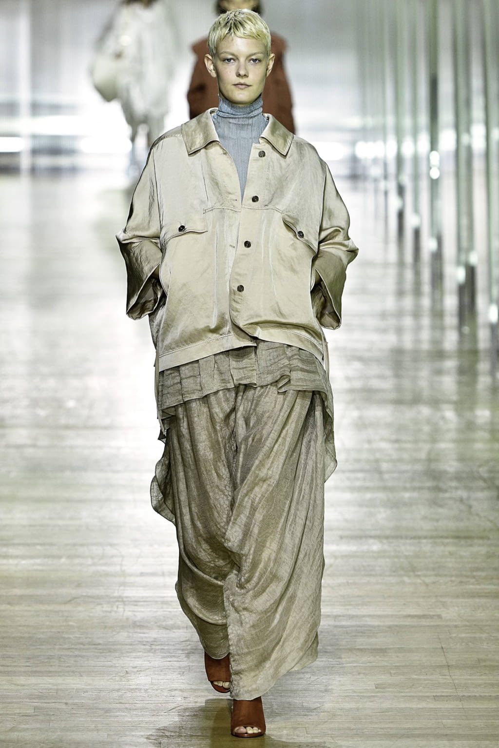 Fashion Week Paris Spring/Summer 2019 look 15 from the Poiret collection womenswear