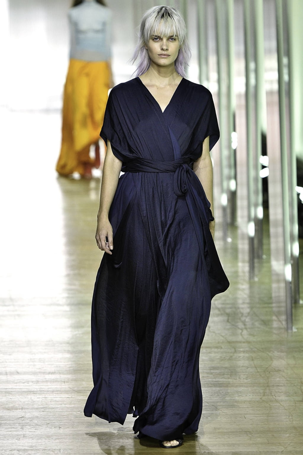 Fashion Week Paris Spring/Summer 2019 look 35 from the Poiret collection 女装