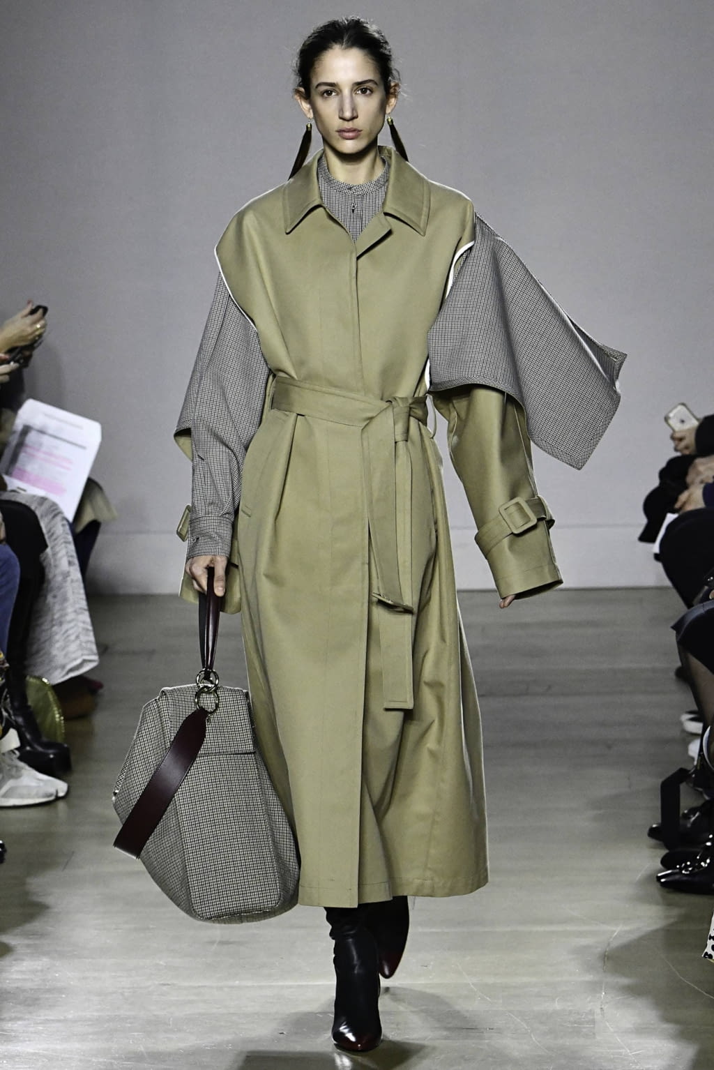 Fashion Week London Fall/Winter 2019 look 2 from the Ports 1961 collection 女装