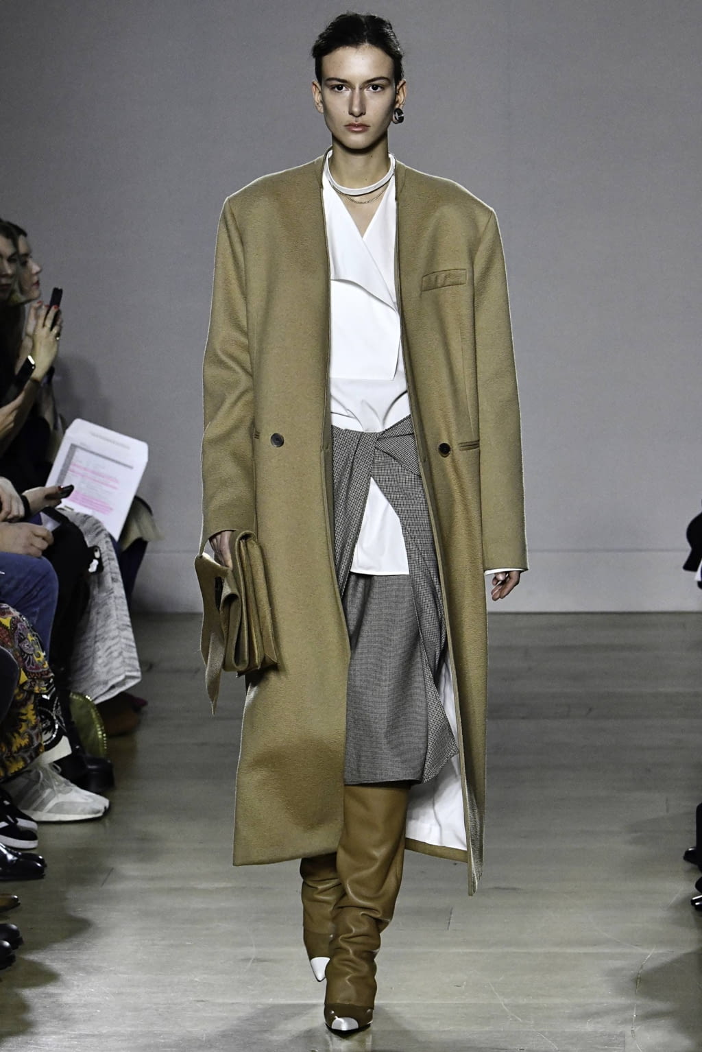 Fashion Week London Fall/Winter 2019 look 14 from the Ports 1961 collection womenswear