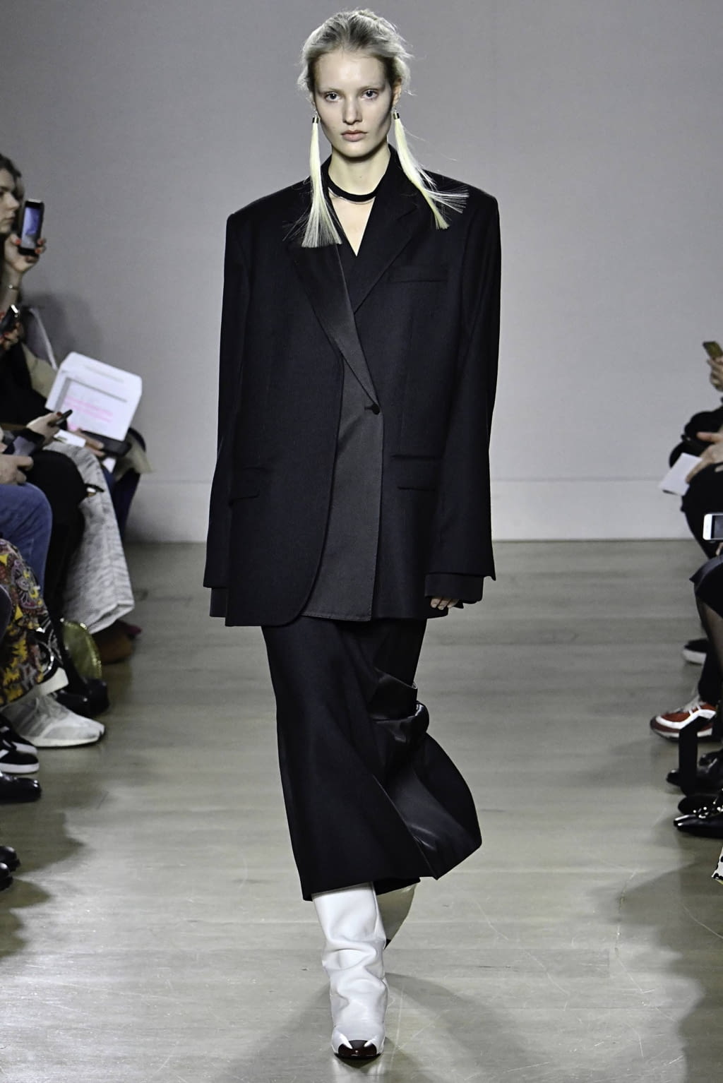 Fashion Week London Fall/Winter 2019 look 32 from the Ports 1961 collection womenswear