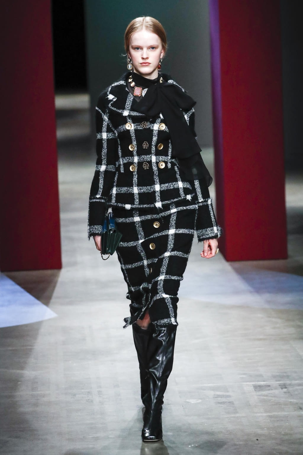 Fashion Week Milan Fall/Winter 2020 look 19 from the Ports 1961 collection womenswear