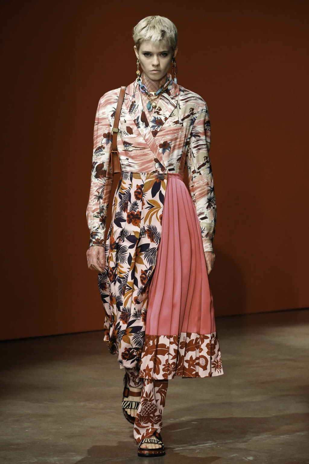 Fashion Week London Spring/Summer 2020 look 14 from the Ports 1961 collection 女装