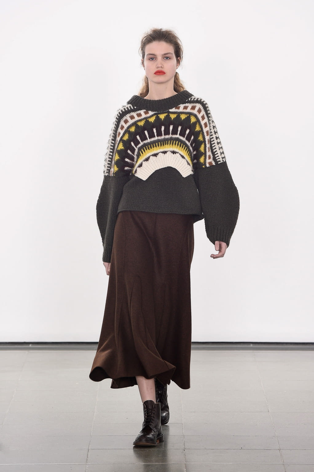 Fashion Week London Fall/Winter 2016 look 11 from the Pringle of Scotland collection womenswear