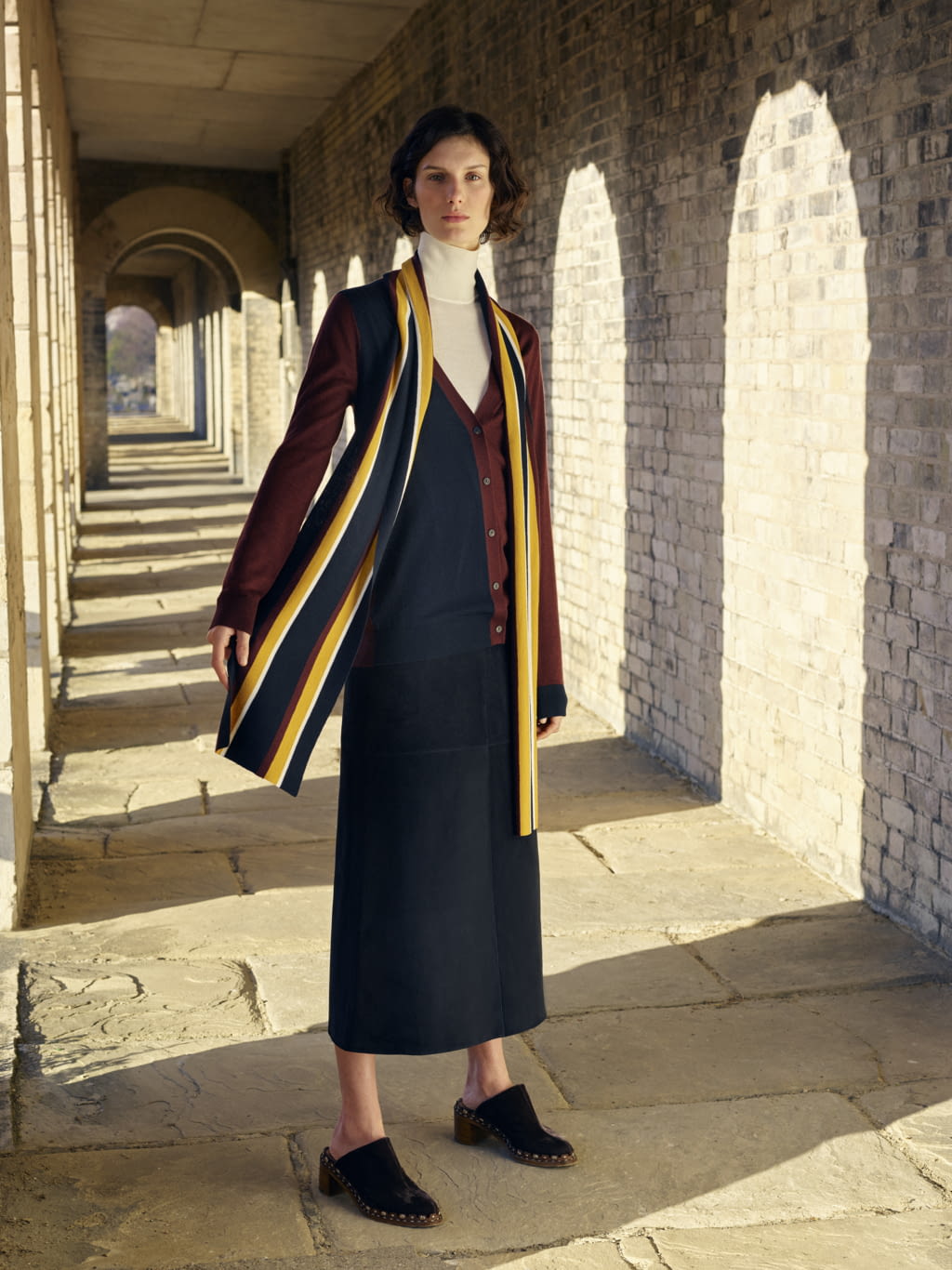 Fashion Week London Pre-Fall 2017 look 9 from the Pringle of Scotland collection 女装