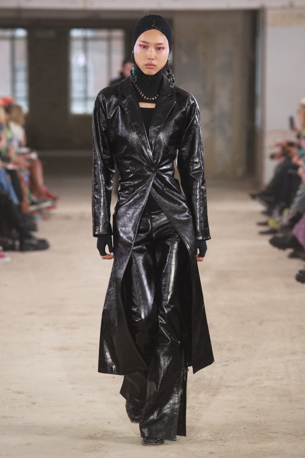 Fashion Week London Fall/Winter 2022 look 12 from the Poster Girl collection womenswear
