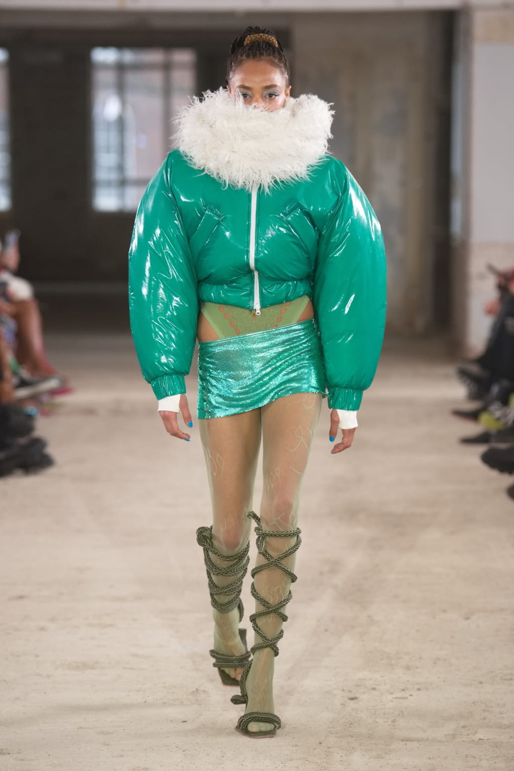 Fashion Week London Fall/Winter 2022 look 20 from the Poster Girl collection womenswear