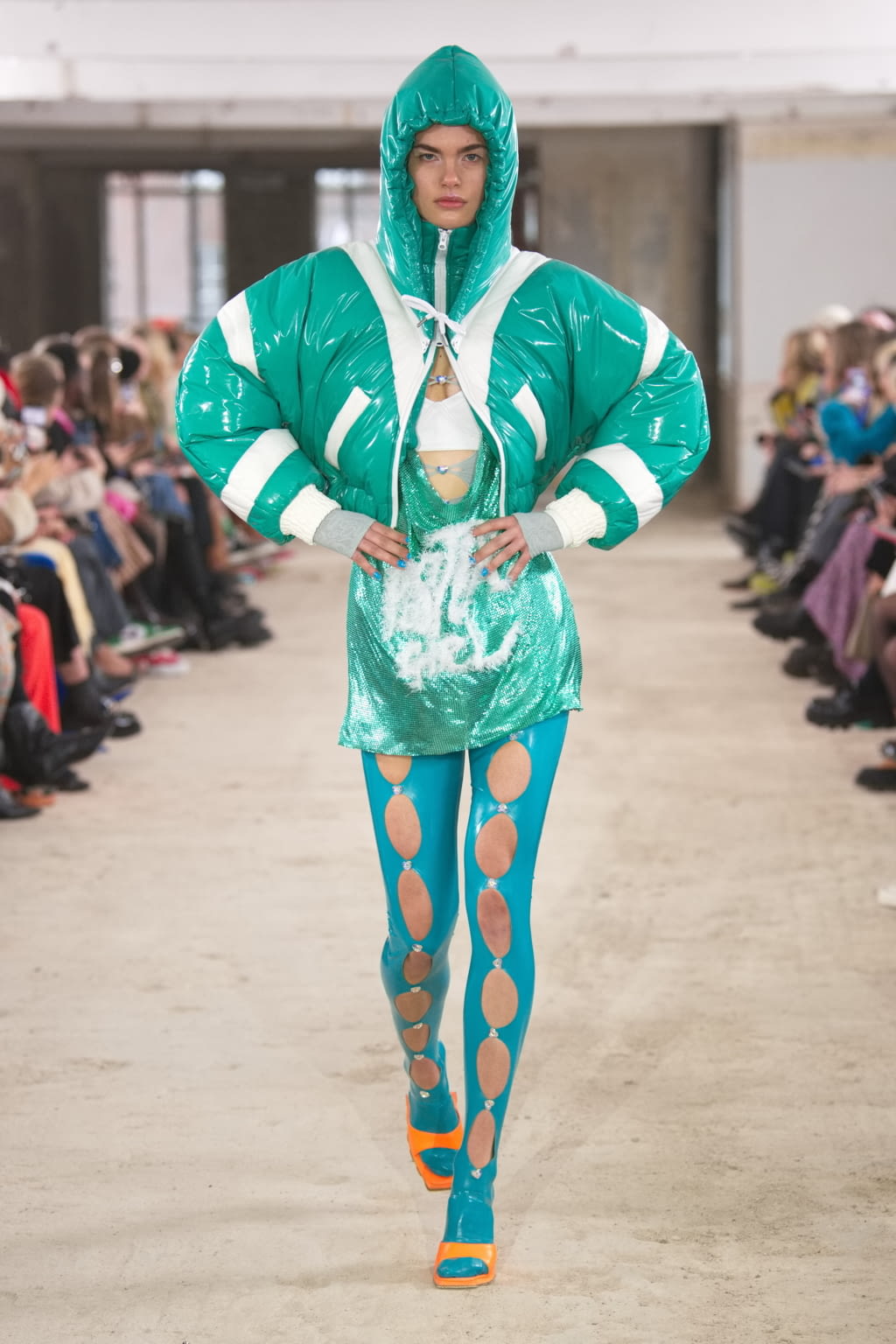 Fashion Week London Fall/Winter 2022 look 24 from the Poster Girl collection womenswear