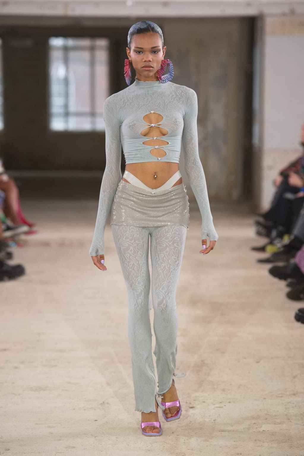 Fashion Week London Fall/Winter 2022 look 28 from the Poster Girl collection womenswear