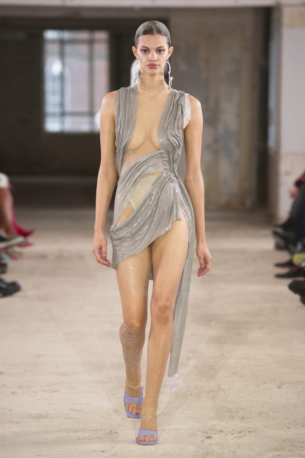 Fashion Week London Fall/Winter 2022 look 30 from the Poster Girl collection womenswear
