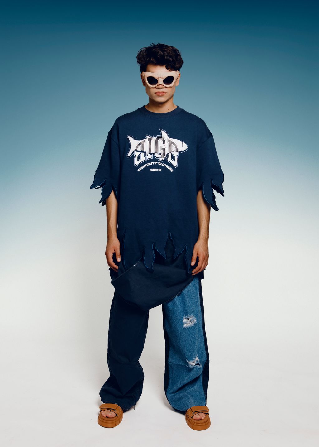 Fashion Week Paris Spring/Summer 2023 look 21 from the 8IGB community clothing collection 男装