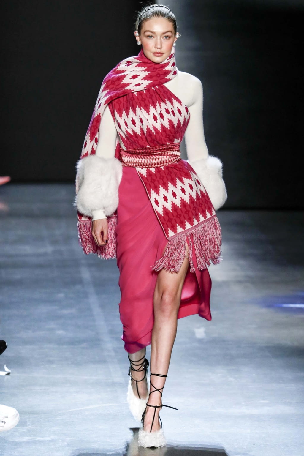 Fashion Week New York Fall/Winter 2018 look 1 from the Prabal Gurung collection womenswear