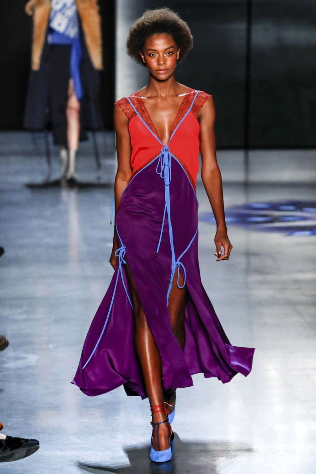 Fashion Week New York Fall/Winter 2018 look 6 from the Prabal Gurung collection 女装