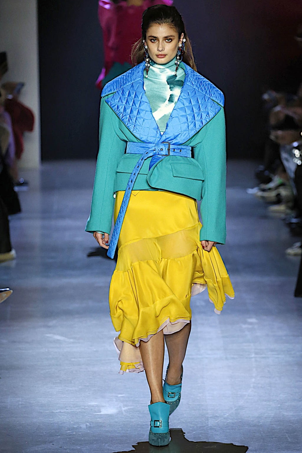 Fashion Week New York Fall/Winter 2019 look 2 from the Prabal Gurung collection womenswear